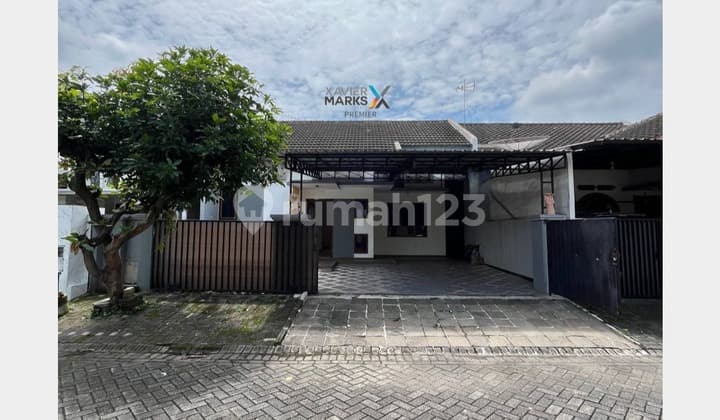 Dijual Rumah Minimalis Terawat di Araya Golf Malang
