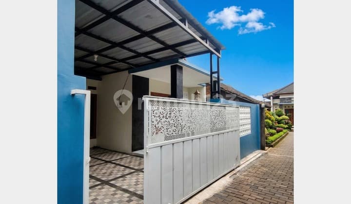 For Sale New Affordable House Ready to Occupy in Bunut Wetan, Pakis, Malang