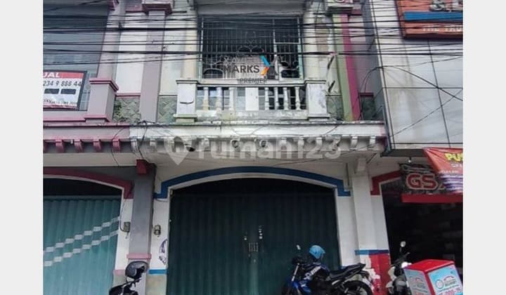 *Dijual Ruko 2 Lantai di poros jalan Mondoroko, Singosari Malang*