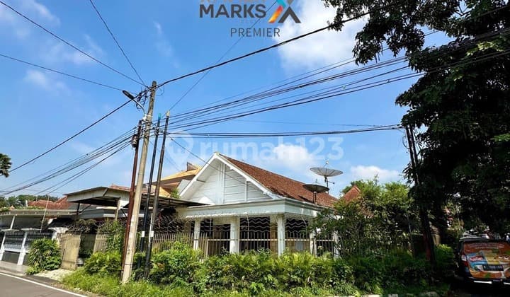 *TURUN HARGA 2 MILYAR!* Dijual Rumah Asri Terawat Di Malang