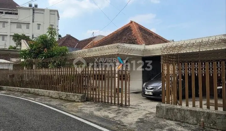 Cheapest, Calculate Land! House for Sale in Klojen, Malang