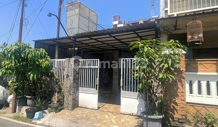 DIJUAL RUMAH BESAR SIAP HUNI JALAN TELUK-TELUK DEKAT ARAYA