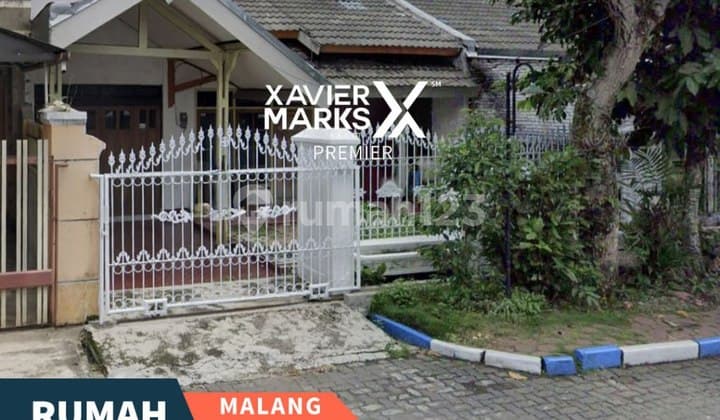 Well-Maintained and Comfortable House in Pondok Blimbing Indah Housing Estate, Malang