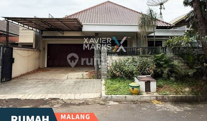 Rumah Modern Lokasi Premium di Jalan Gunung-Gunung Klojen Malang