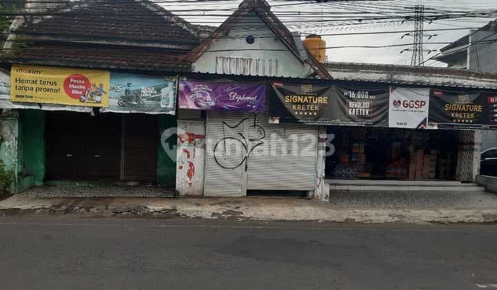 DIJUAL – 3 Ruko Jadi 1 Rumah di 0 Km Jalan Raya Polehan MALANG