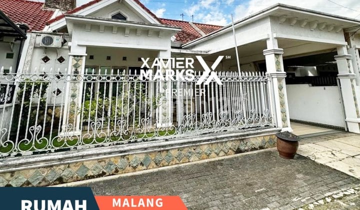 Rumah Terawat Dekat Binus di Araya Malang