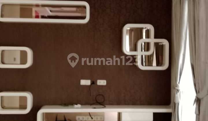 Rumah Green Lake Cluster Asia 4kt Lt108m2 Lb165m2 Bagus Murah Shm