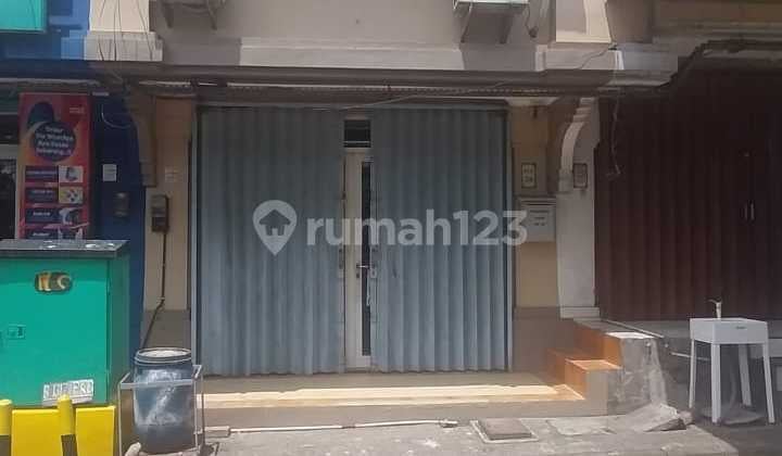 Ruko Siap Pakai 3 Lantai di Kota Wisata Cibubur