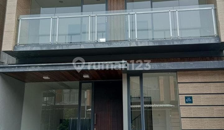 di Perumahan The Golden Stone Serpong, Jl. Diklat Pemda, Bojong Nangka, Kelapa Dua, Tangerang, Banten, Indonesia, 15810, Gading Serpong Bagus SHM