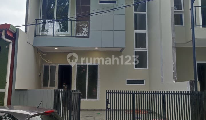 Disewakan Rumah Baru Direnovasi di Villa Melati Siap Huni