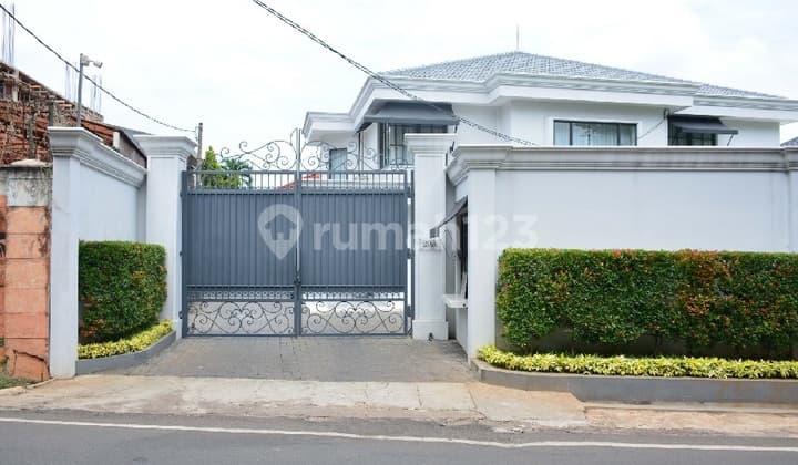 Rumah SHM di Jl. H. Abdul Majid Raya, Cipete Utara, Kebayoran Baru, Kota Jakarta Selatan, Dki Jakarta, Indonesia, 12150, Kebayoran Baru