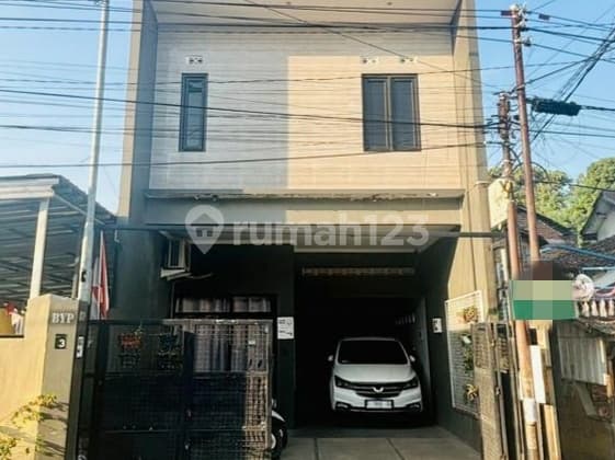 Rumah Toko 2 Lantai Di Cimahi, Lokasi Strategis Dekat Pusat Kota. Buat Tempat Tinggal Dan Usaha. Legalitas Aman.