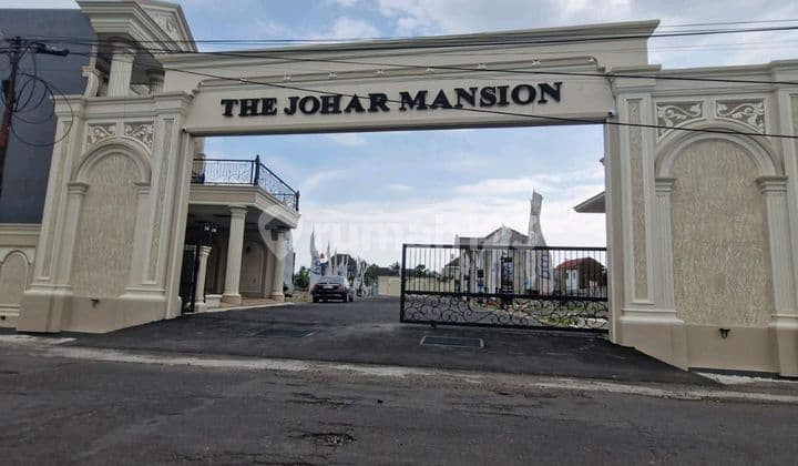 Dijual Rumah Mewah Lokasi Sangat Strategis