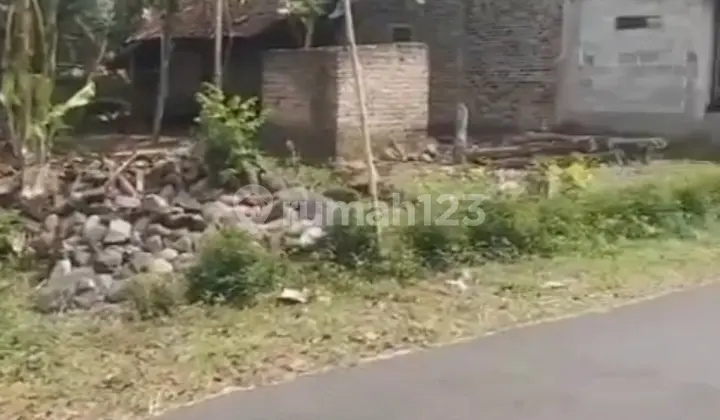 For Sale: Strategic Land Plot