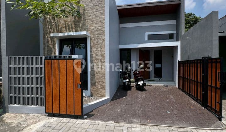 Dijual Rumah Cantik Lokasi Sangat Strategis