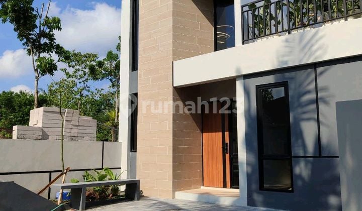 Dijual Rumah Siap Huni Lokasi Sangat Strategis