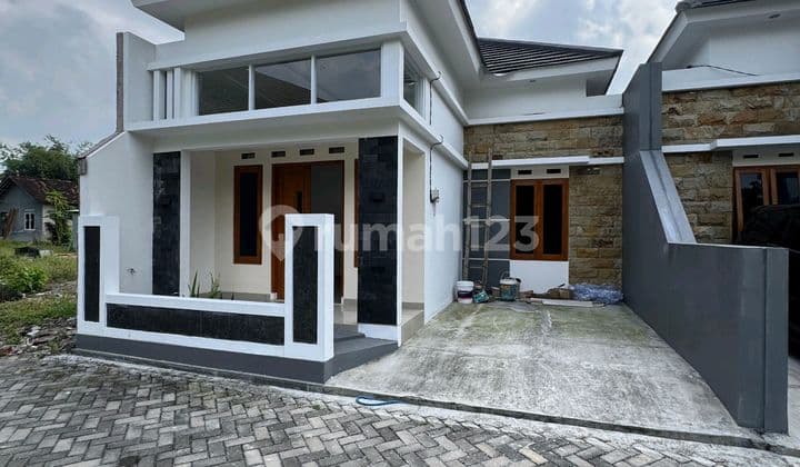 Dijual Rumah Siap Huni Lokasi Sangat Strategis