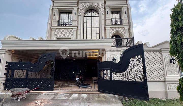 Luxury Villa for Sale in a Very Strategic Location