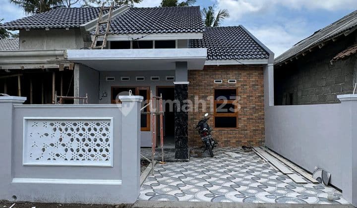 Dijual Rumah Siap Huni Lokasi Sangat Strategis