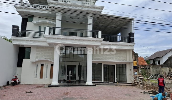 Rumah Cocok untuk Kantor, Maguwoharjo, Depok, Sleman, Jogja