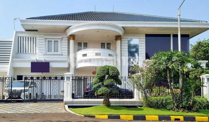 Nice Semi Furnished SHM Intercon House, West Jakarta