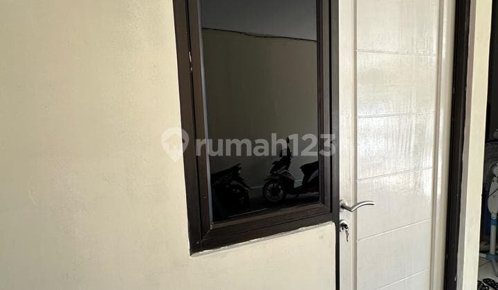 For Rent: House with 2 Bedrooms and Car Parking