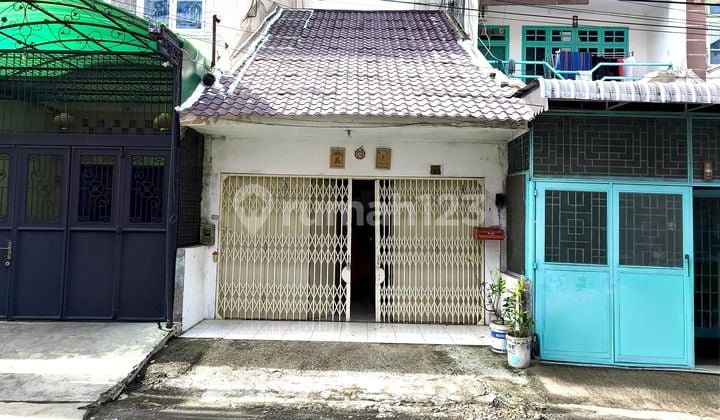 Dijual Rumah Inti Kota - Panjang 29 Mtr - Jl Parapat - Medan