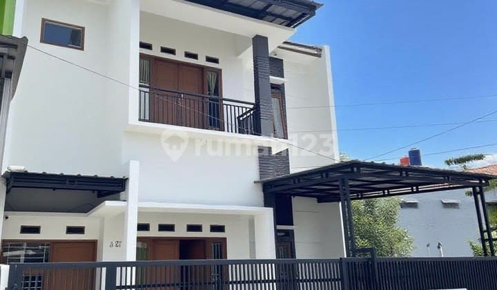 Rumah Modrn Lokasi Buah Batu Siaopp Huni