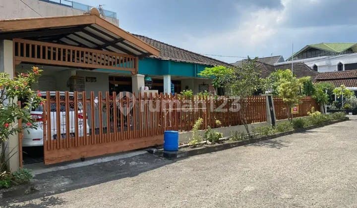 Rumah Siap Huni Area Batununggal Desain Sederhana