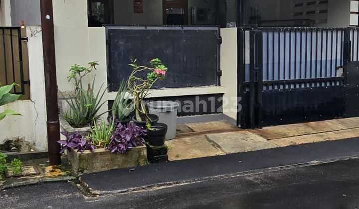 Rumah 2 Lantai di Sektor 1G Gading Serpong, Tangerang