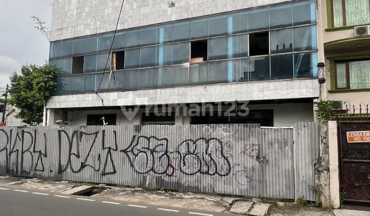 JUAL CEPAT TEMPAT KOST di KEMANGISAN