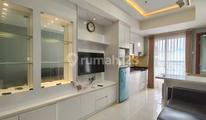 Sewa 2Br Royal Mediterania Garden Tanjung Duren, Best Furnish, Unit Cantik, Strategis, Lokasi Dekat Perkantoran, Universitas