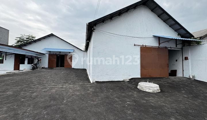 Gudang Ready Kapuk Kamal Raya