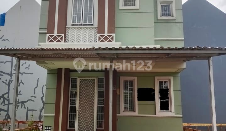 Rumah 2 Lantai Malibu Village Gading Serpong