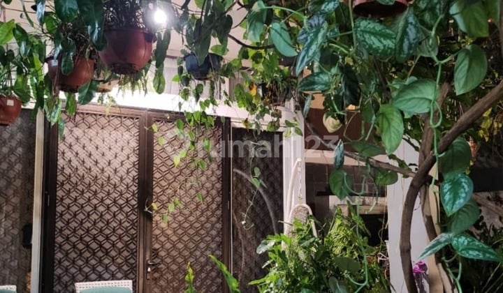 Jual Cepat Rumah Siap Huni,Letak Strategis Dan Bebas Banjir Di Metland Menteng Cluster Regina ,Ada Kolam Renang