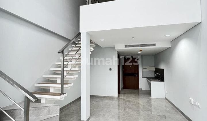 SOHO 1 BR bagus, rapih, siap huni di The Smith Alam Sutera