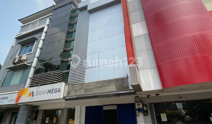 Rukan rapih siap pakai, dekat bank di Citra Niaga Kalideres