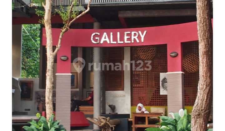 Ruang Usaha Cafe Aestetik Di Jl Raya Pamenang Kediri Jawatimur