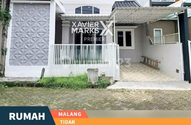 Rumah Minimalis Desain Modern di Perumahan Tidar Sukun Malang