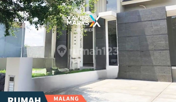 Rumah Minimalis Modern di Perumahan Elit Araya Malang