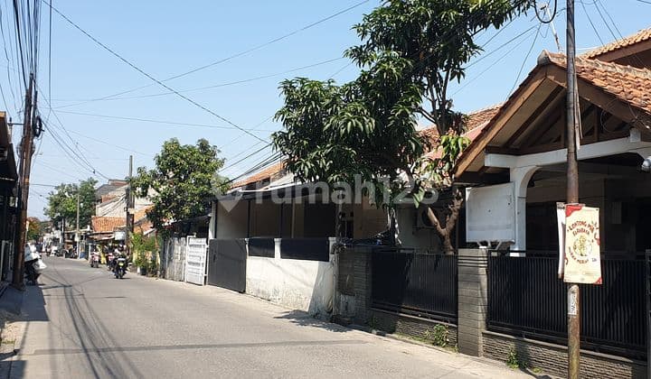 Murah Rumah Bisa Untuk Usaha Dekat Pasar Gede Bage Kota Bandung