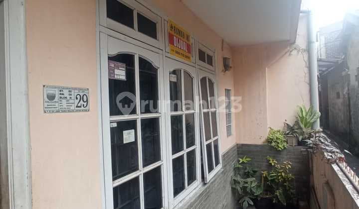 Rumah Dalam Gang Strategis Dekat ke Jln Raya Kopo