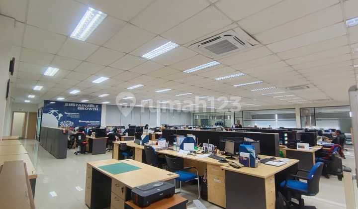 Office space for rent on the 3rd and 4th floors in Alternatif Cibubur, Depok.