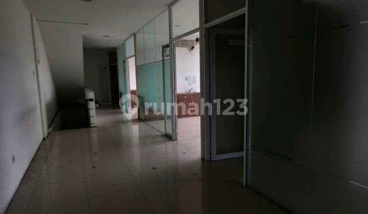 Ruko3.5lt Strategis Tengah Kota Hoek Cocok Jdkan Macam Usaha