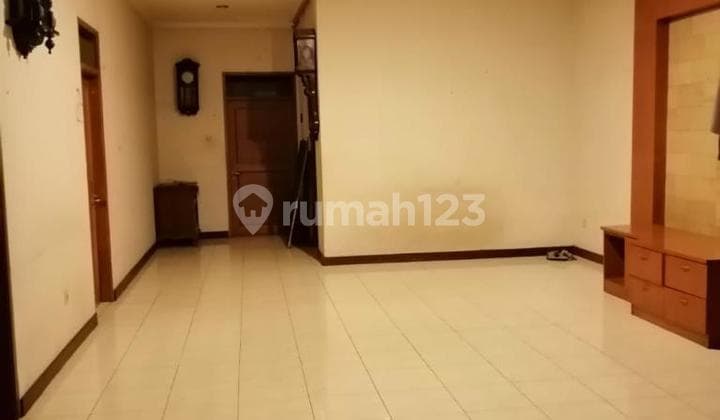 Jual Cepat Cocok U/ Kosan Rumah Plus Gudang di Kembar