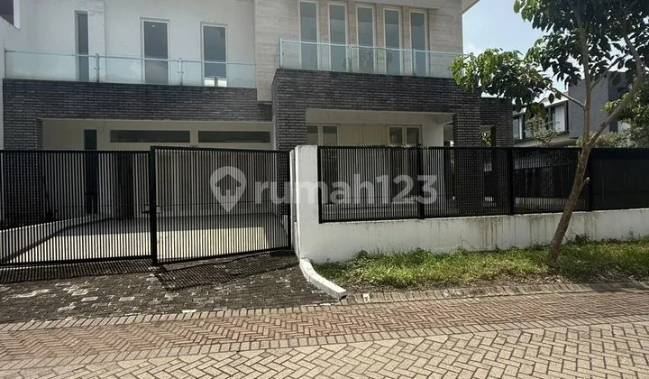House for Sale in Citraland Utama, New, Fresh, High Quality House for Sale in Citraland Utama, New, Fresh, High Quality