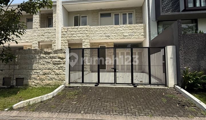 Dijual Rumah Mewah Baru Gress di Citraland Utama High Spec