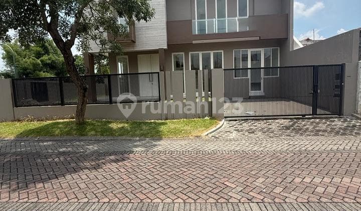 Dijual Rumah New High Spec Premium di Citraland Utama