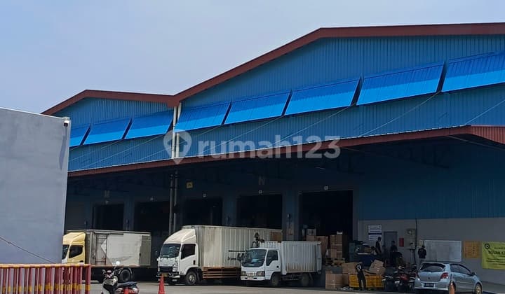 Gudang Baru Modern Lb 12.000 Akses Kontainer Dekat Tol Cakung 14 Km Pelabuhan Tanjung Priuk Marunda Center Tarumajaya Bekasi