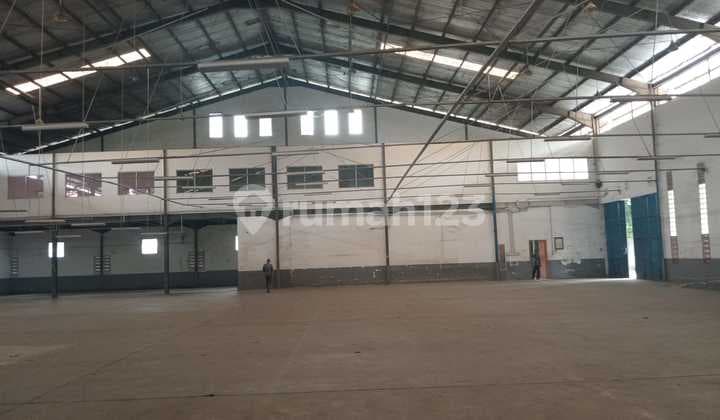 Gudang Murah Lb 3000M2 Ada Kantor Cocok Produksi Parkir Luas Kontainer 40 Feet 00M2 Jl Raya Narogong Rawalumbu Bekasi